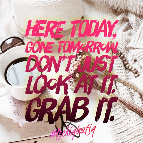 Green Dream Catcher fringe tassel Earrings - Picture 6 of 6